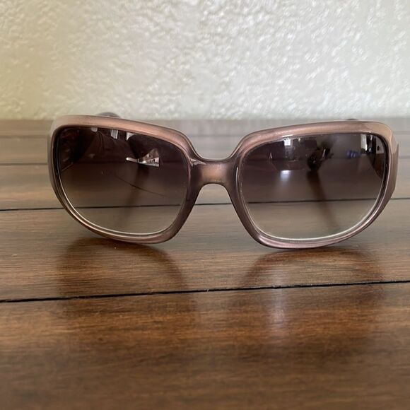 Fendi sunglasses   - Picture 2 of 10